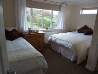 Twin or family room at Dimora Bed and Breakfast Padstow